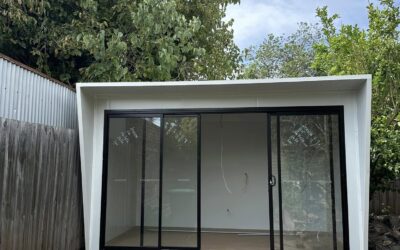 2.4mx4.0m White Colored Garden Studio