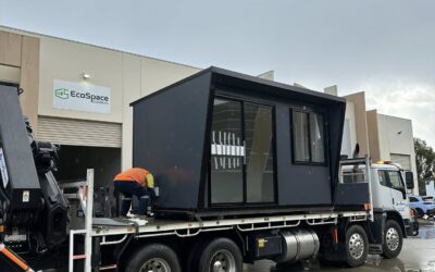 2.4mx4.0m Custom Saloon Pod